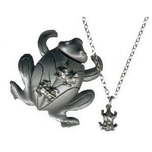 Necklace With A Pendant Frog Made With Pewter by JOE COOL