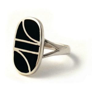 Ring Blk Col Oval Made With 925 Silver & Shell by JOE COOL